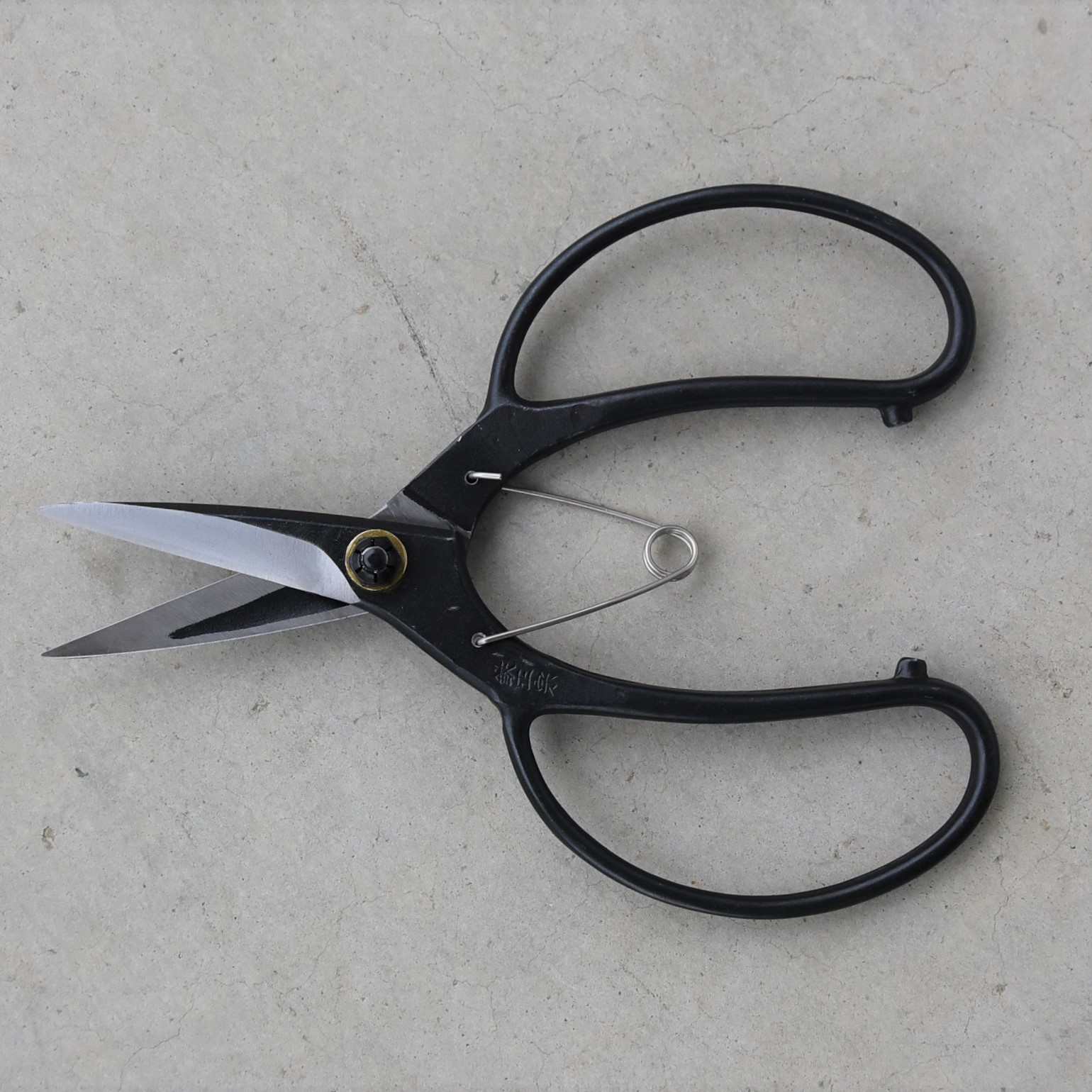 造園道具.com / 鋏正宗 植木鋏 75mm 【左利き用】バネ付き