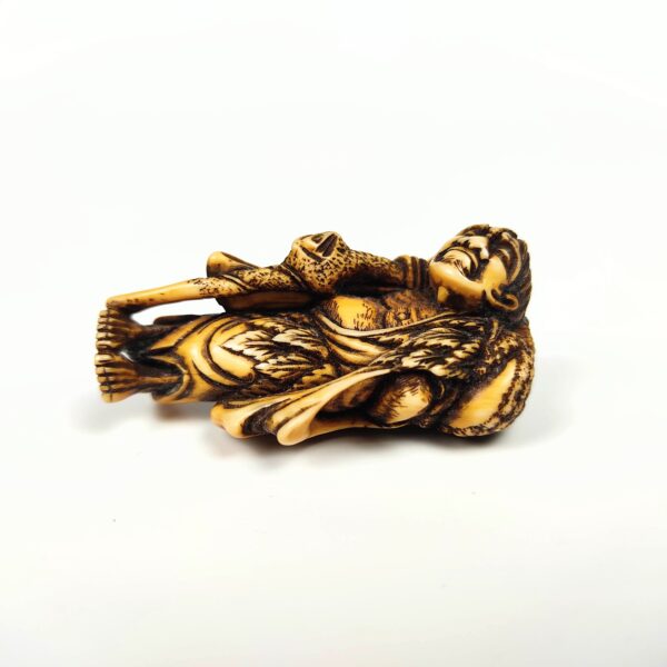 象牙彫蝦蟇仙人根付 – 古美術西川