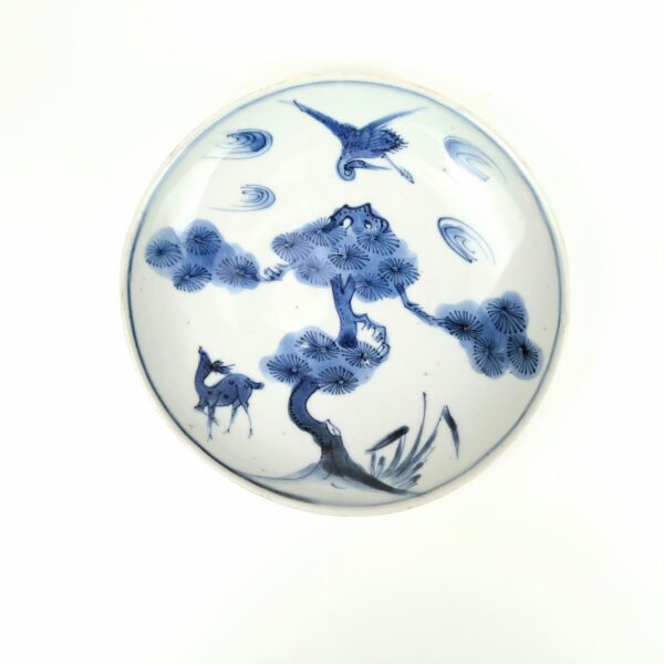 古染付 松鶴鹿文中皿 – 古美術西川