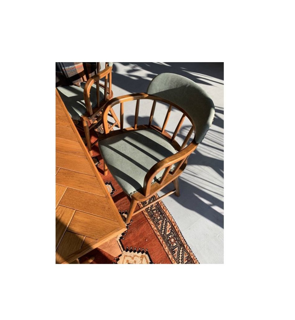 OAKS ARM CHAIR / KHAKI (FABRIC) | JOURNAL STANDARD FURNITURE