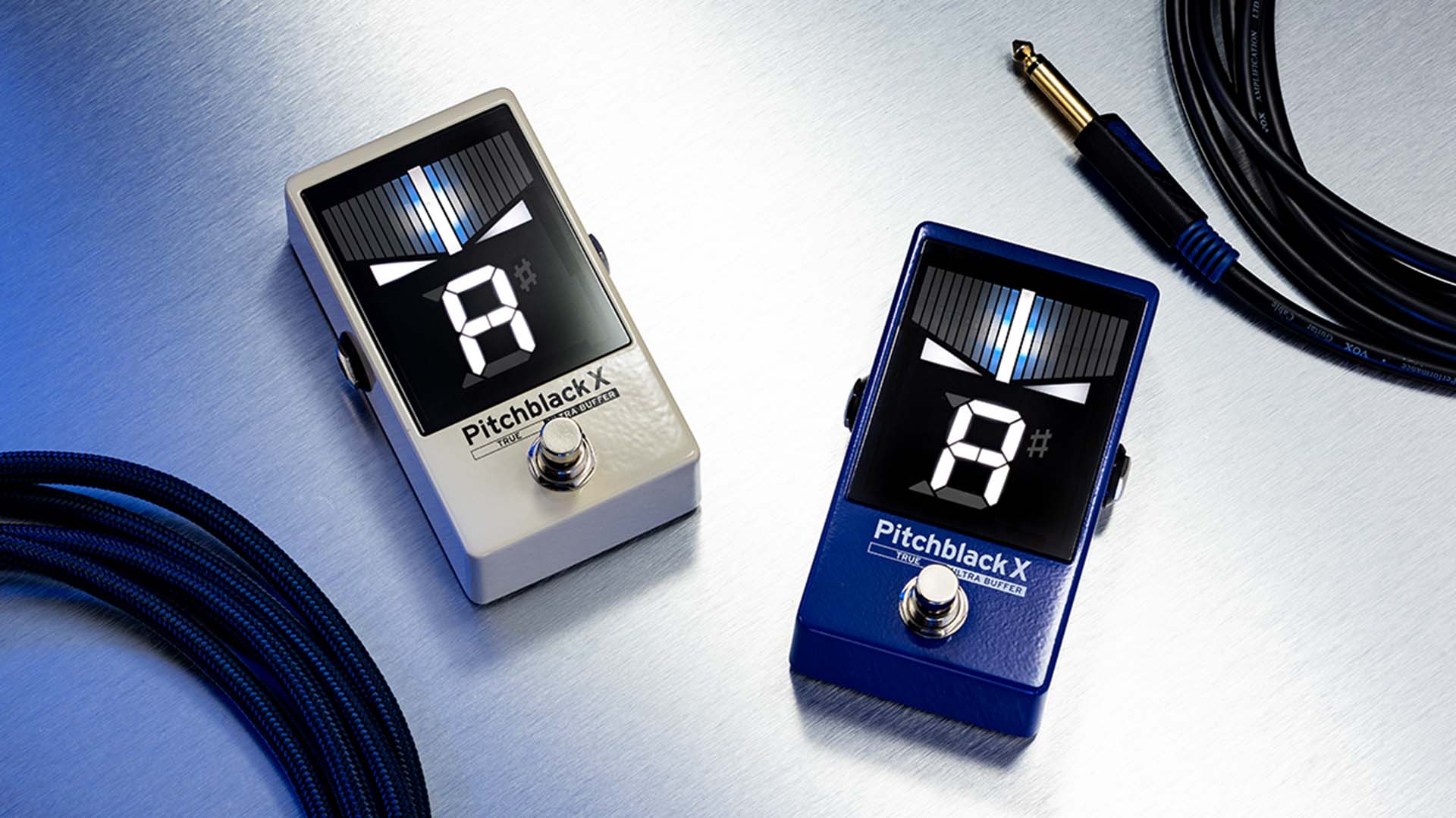 コルグのペダル・チューナー“Pitchblack X”に、ブルーとクリームの2色