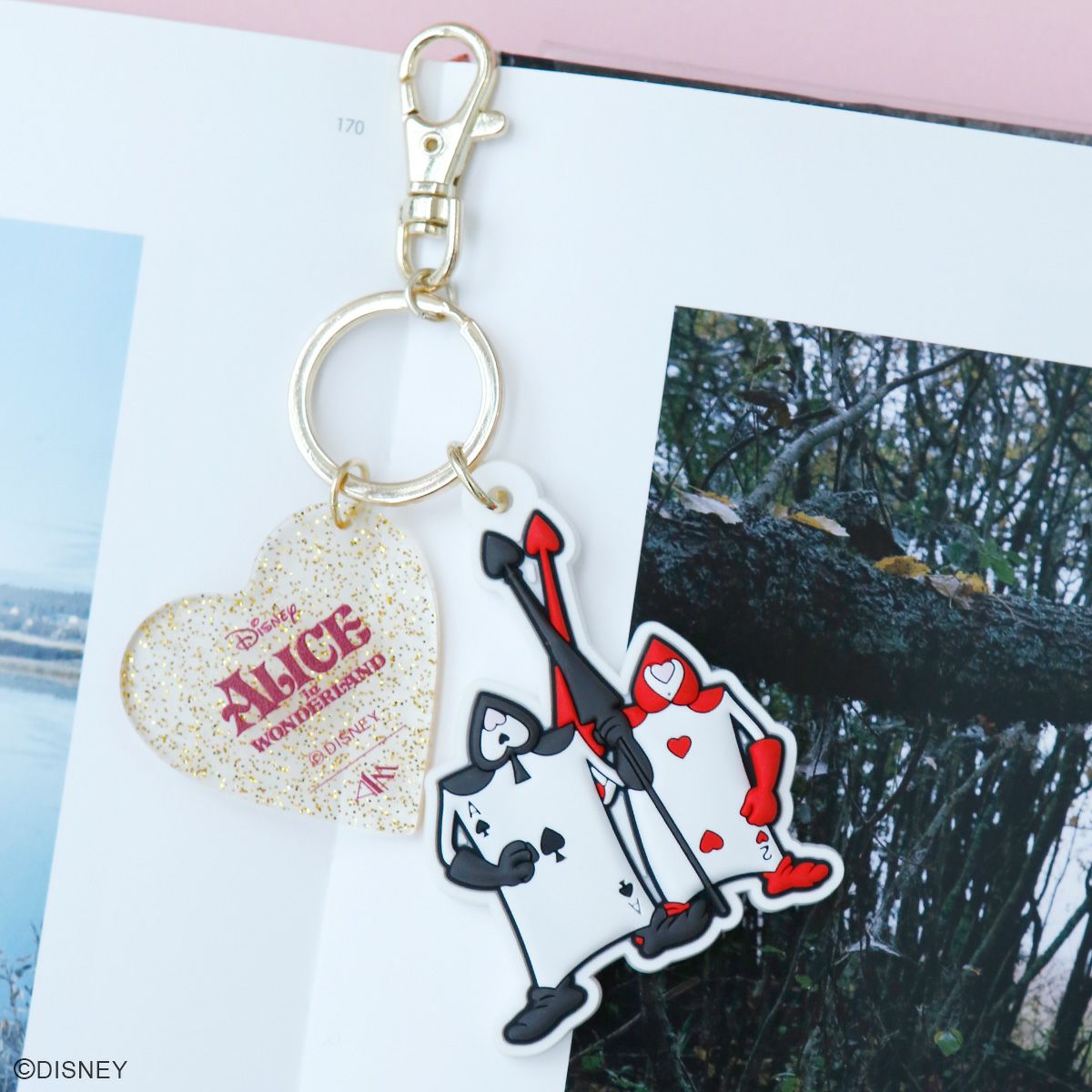 DISNEY COLLECTIONふしぎの国のアリス/ラバーチャーム ホワイト