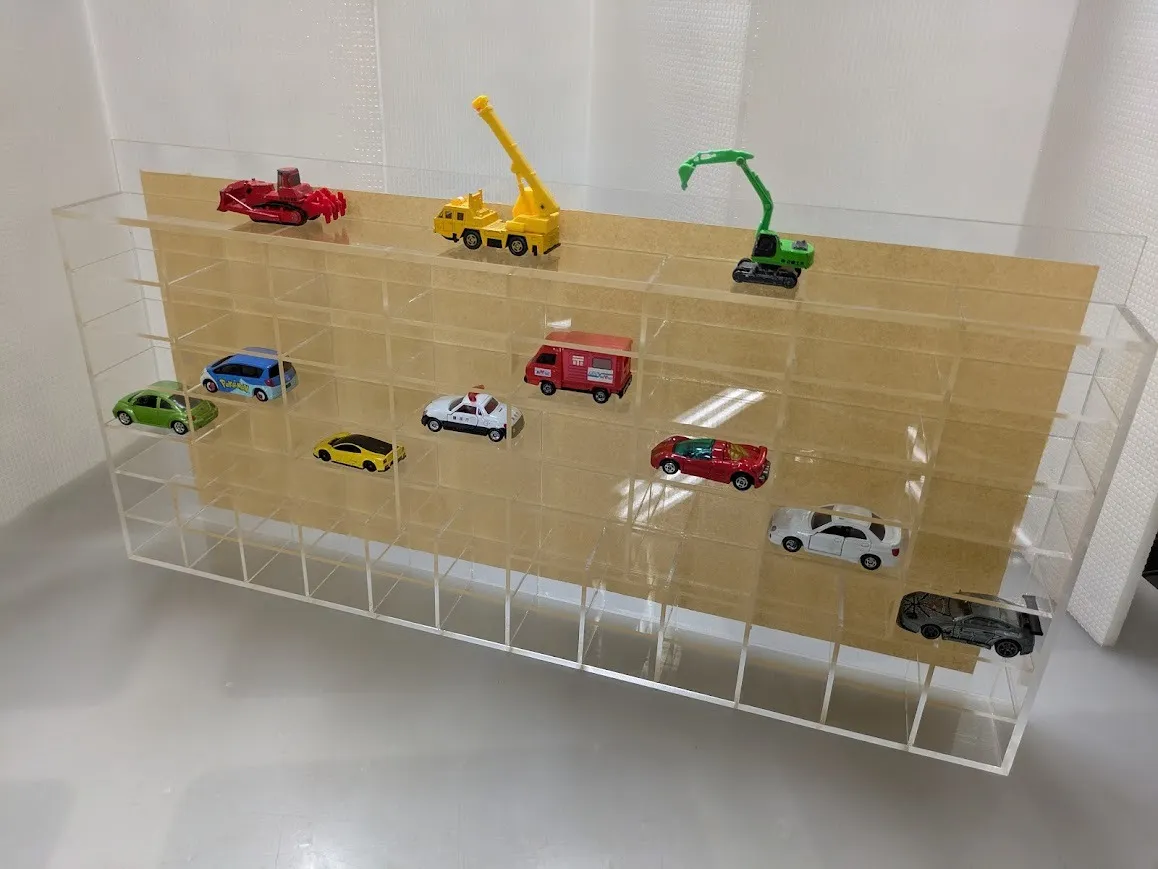 ミニカーケース | アクリルケースのオーダーメイドなら有限会社エース工房