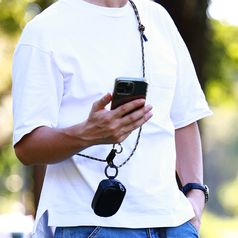 カセット』(全3色)SGシュリンク/ワイヤレスイヤホンの携帯に便利な本革