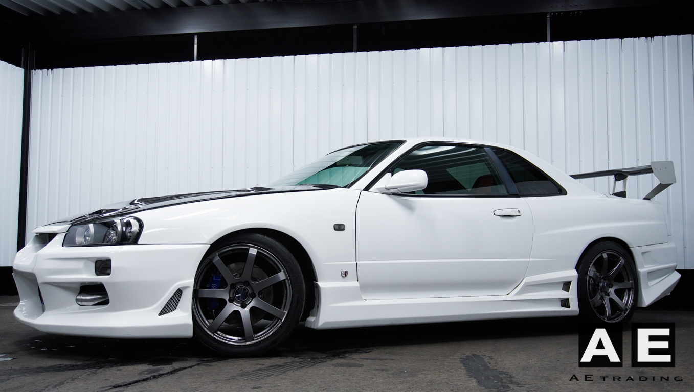 新入庫]スカイライン 25GTターボ | AE-TRADING