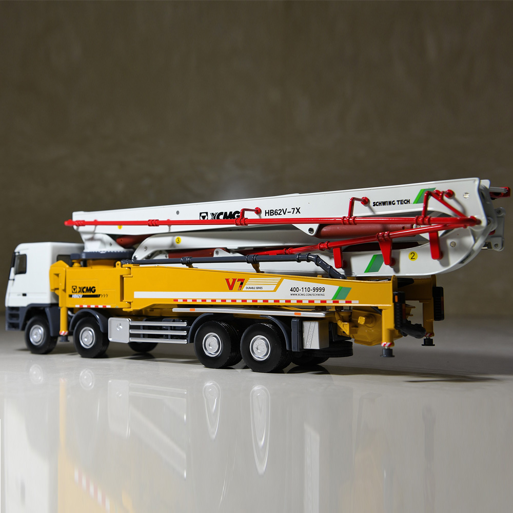 1/35 Scale XCMG HB 62 Meter Concrete Pump Truck Model 7 Section