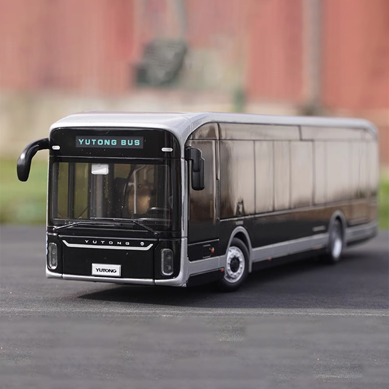 1:42 Scale Yutong U12 Pure Electric Bus Simulation Alloy Car Model