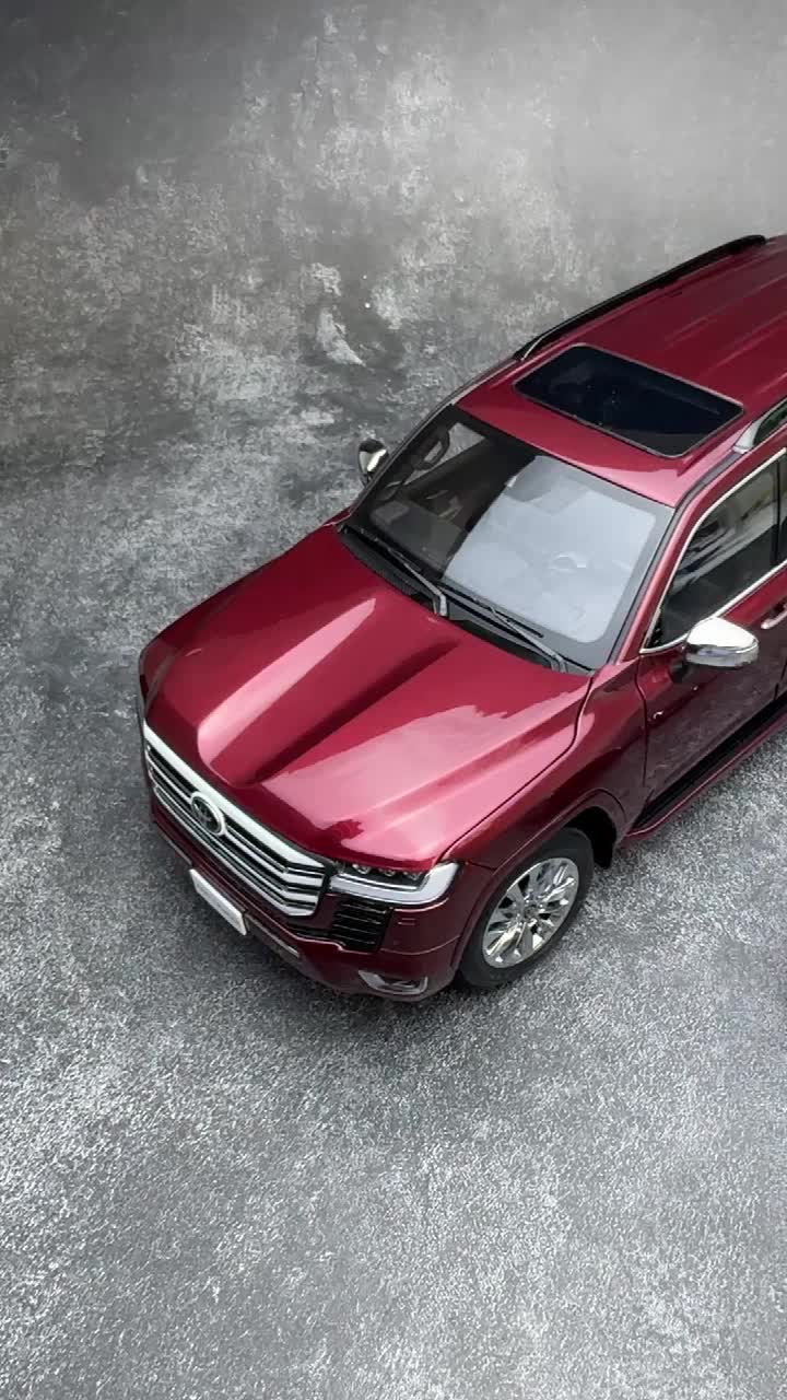 液晶ダイキャストモデル 1/18 スケールランドクルーザー LC300 ZX SUV