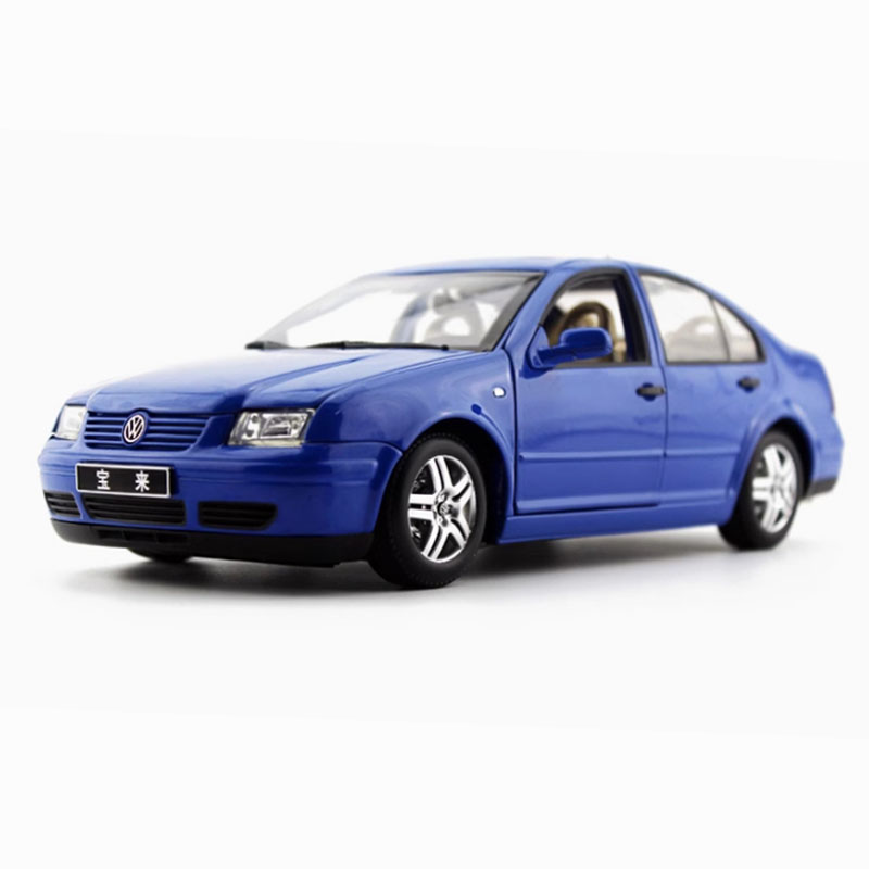 Original 1:18 scale VW BORA 2004 Alloy Car Model Adult Souvenir