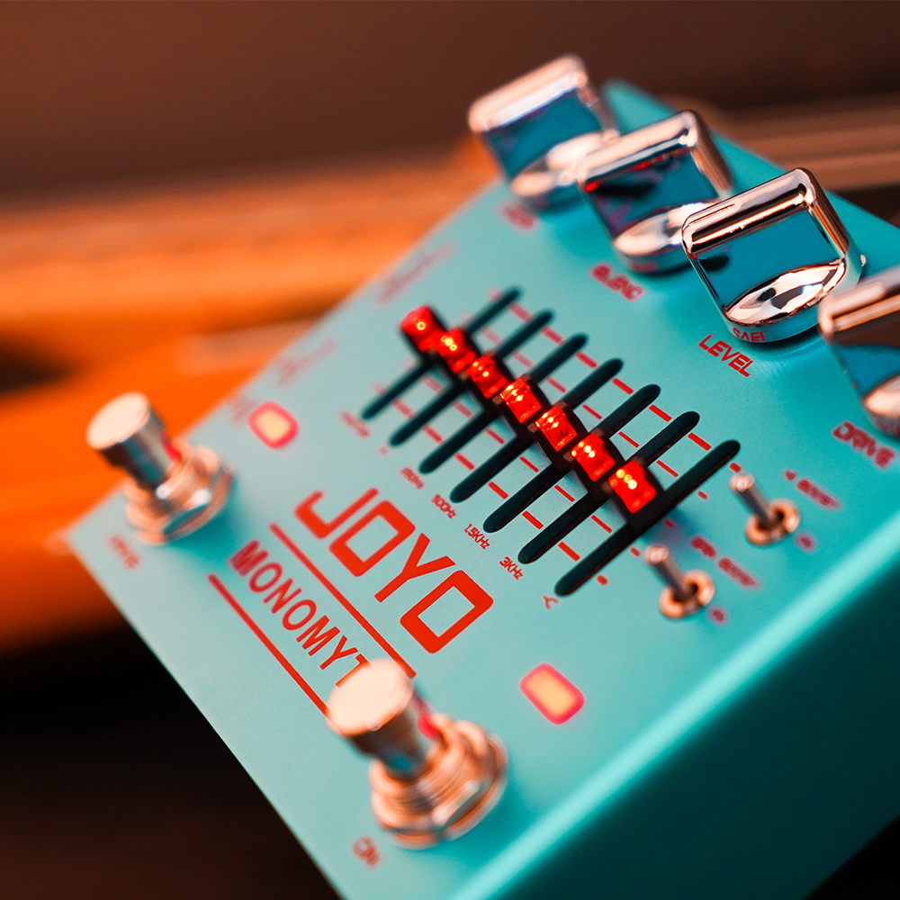 JOYO R-26 MONOMYTH Bass Preamp Pedal Overdrive Amplifier