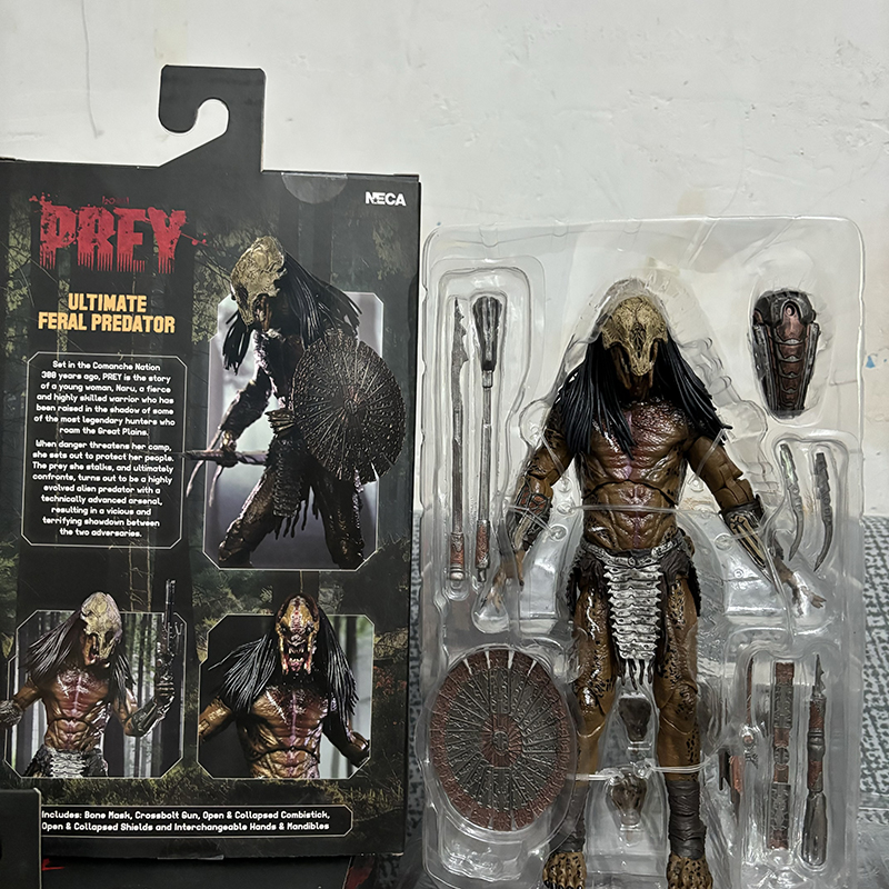 NECA Prey Ultimate Feral Predator 7inch Scale Action Figure The