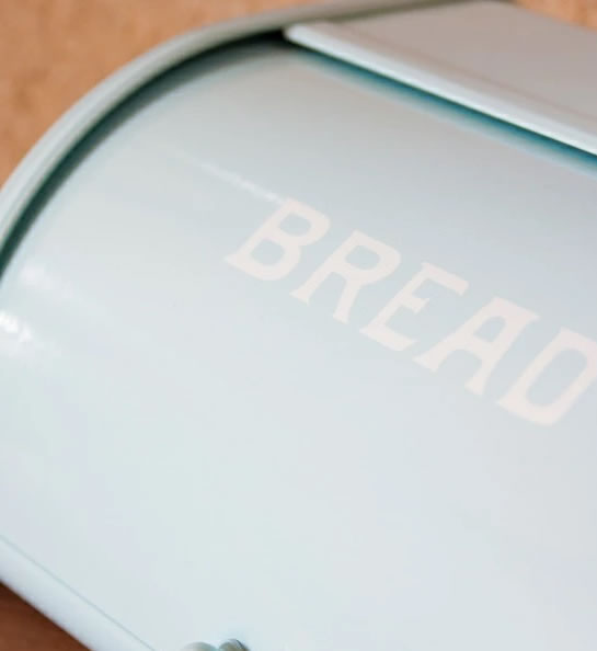 ローラートップブレッド缶ブルー 3,740円 | 有限会社 安達建築