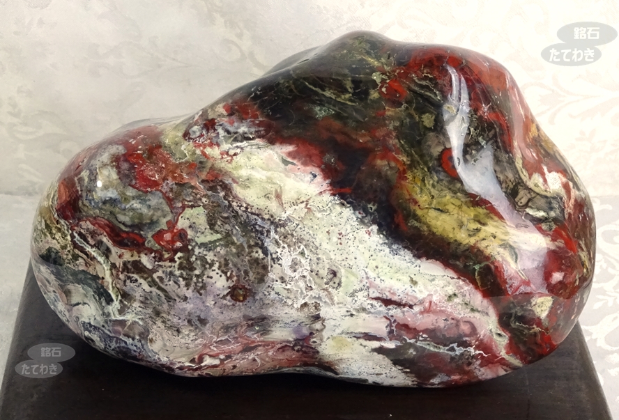 佐渡錦紅石