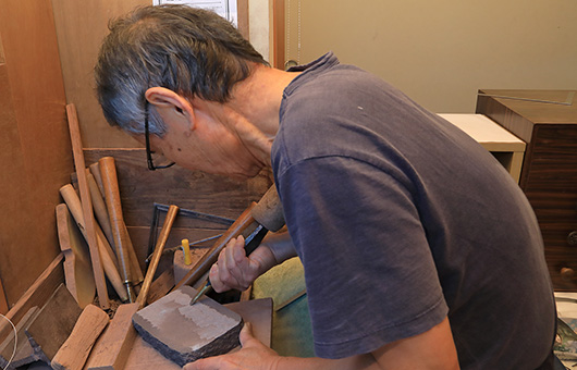 赤間関硯本家 玉弘堂 【赤間関硯・赤間硯】