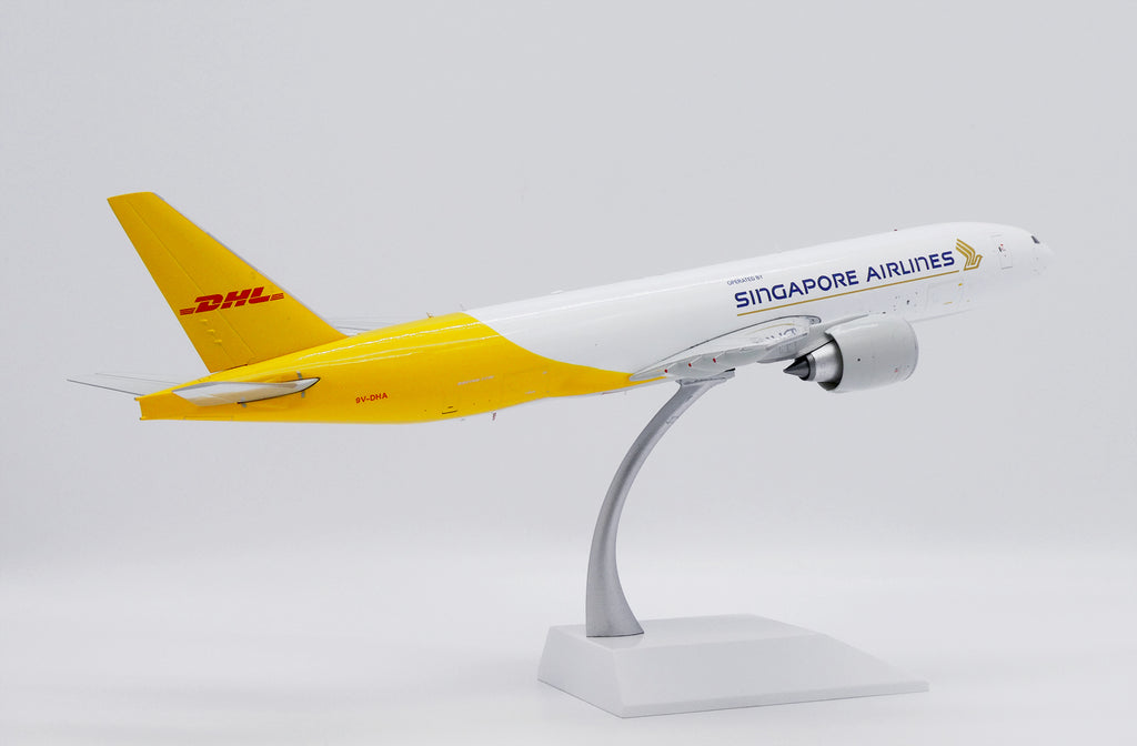 Jcwings DHL(シンガポール航空) 777F 9V-DHA 1/200 SA2021