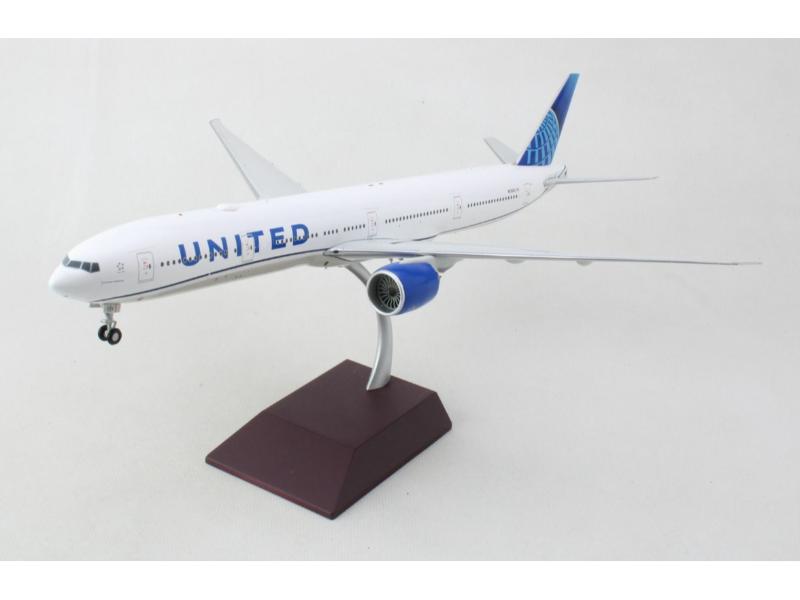 United 777-300ER, 1/200 Scale by Gemini | Air Speed Junkie