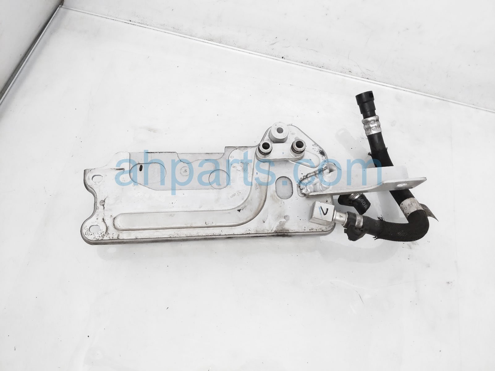 Sold 2021 Ford Explorer Transmission Oil Cooler l1mp-7869-gzs8a,