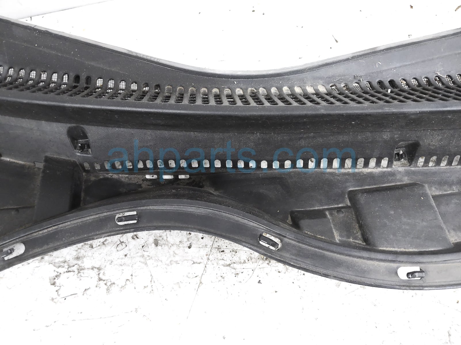 Sold 2017 Toyota Corolla Im Cover Windshield Cowl Assy 55708-12410