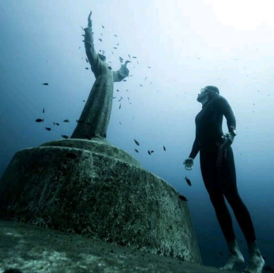 🙏 Statue of Jesus Christ, under water. | Trip.com Metropolitan