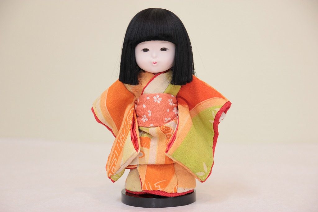 市松人形 特小 約17センチ 古布ちりめん衣裳 かわいい女の子 映水作