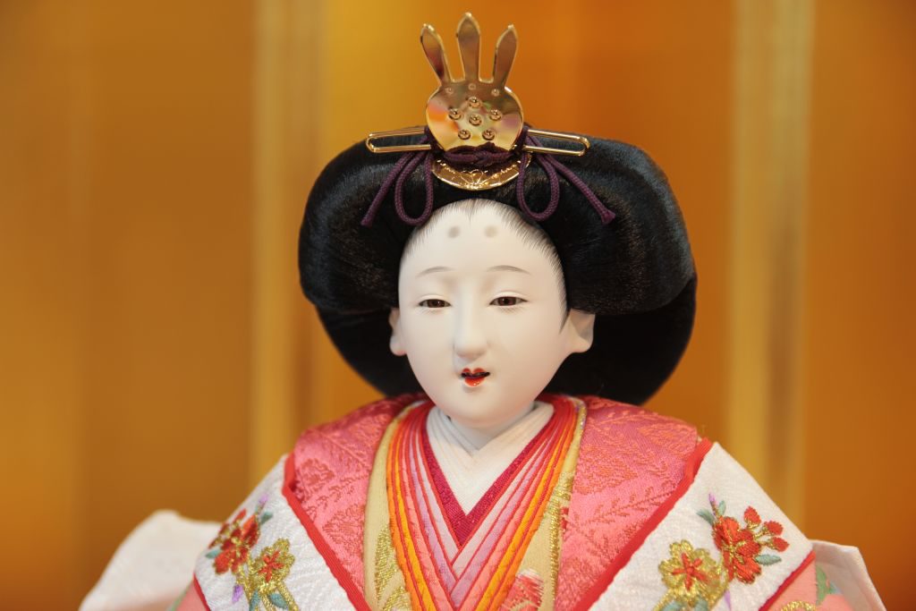 ひな人形 七段飾り 15人揃いすべて希少な桐塑頭 西陣織金襴 高級