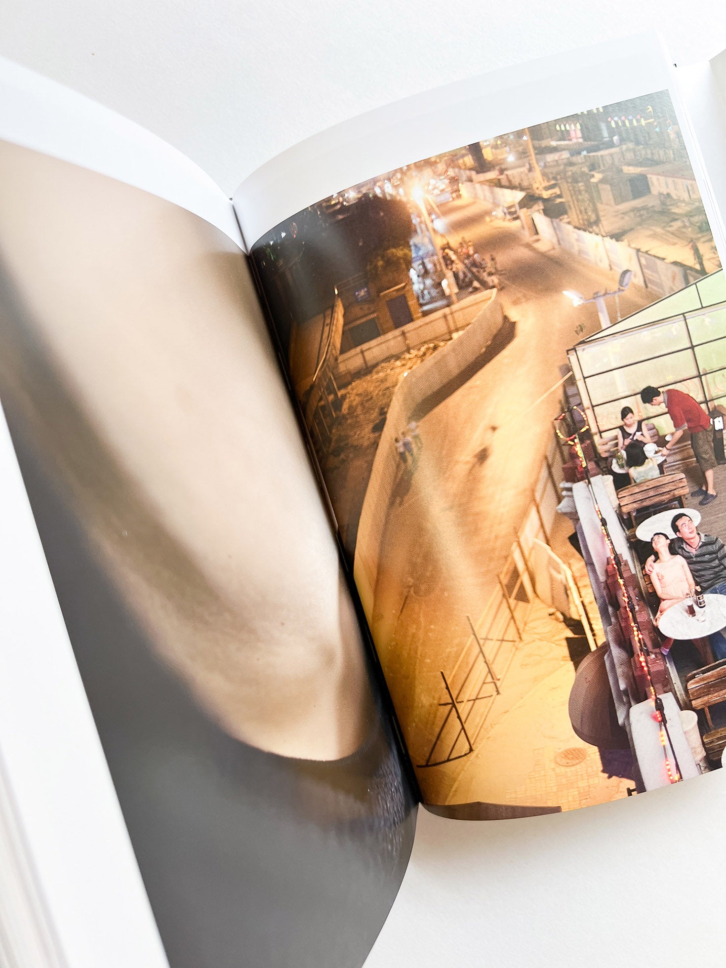 Wolfgang Tillmans. four books. 45th Ed. - 本 屋 青 旗 Ao-Hata