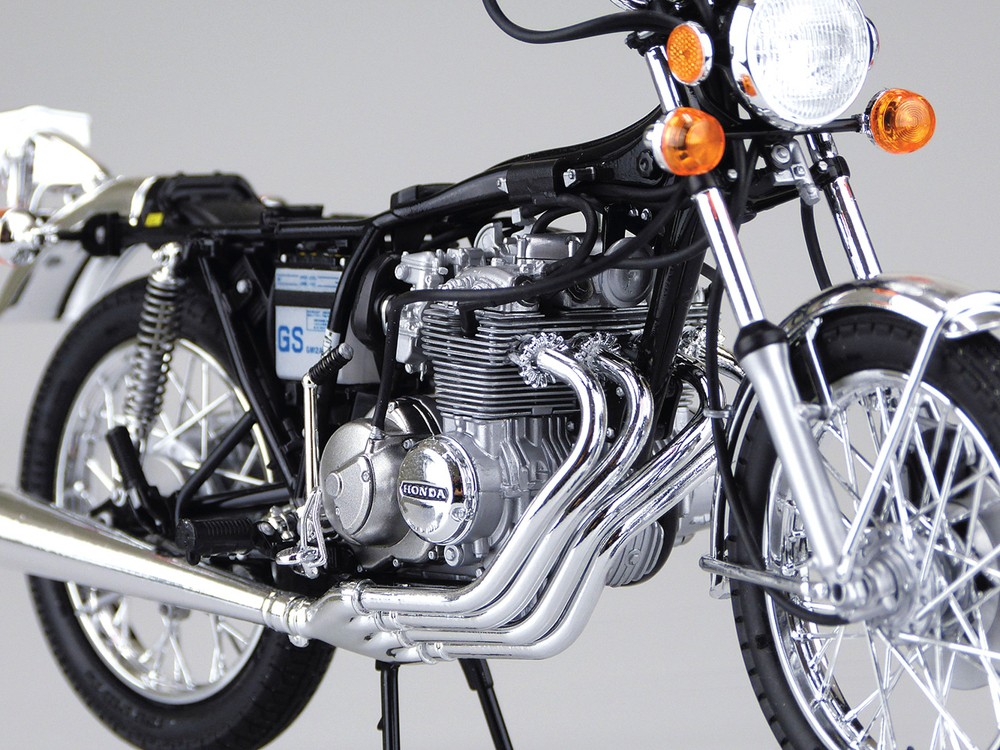 1/12 ホンダ CB400 CB400FOUR-Ⅰ・Ⅱ '76 - AOSHIMA SCALE MODEL LINEUP