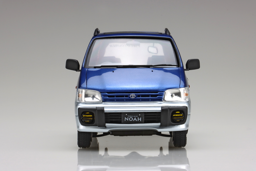 1/24 トヨタ SR40G タウンエース/ライトエース ノア '96 - AOSHIMA
