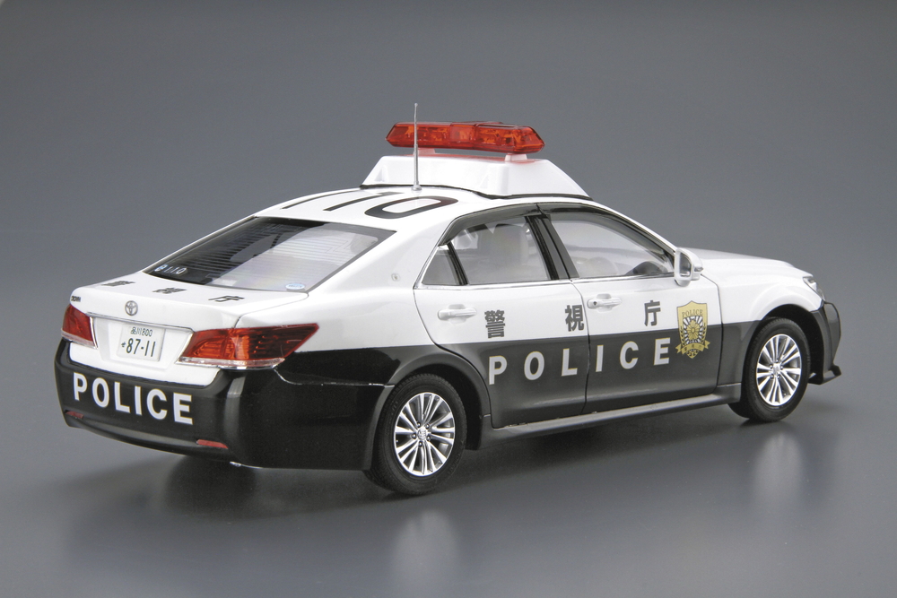 1/24 トヨタ GRS210 クラウンパトロールカー 警ら用 '16 - AOSHIMA