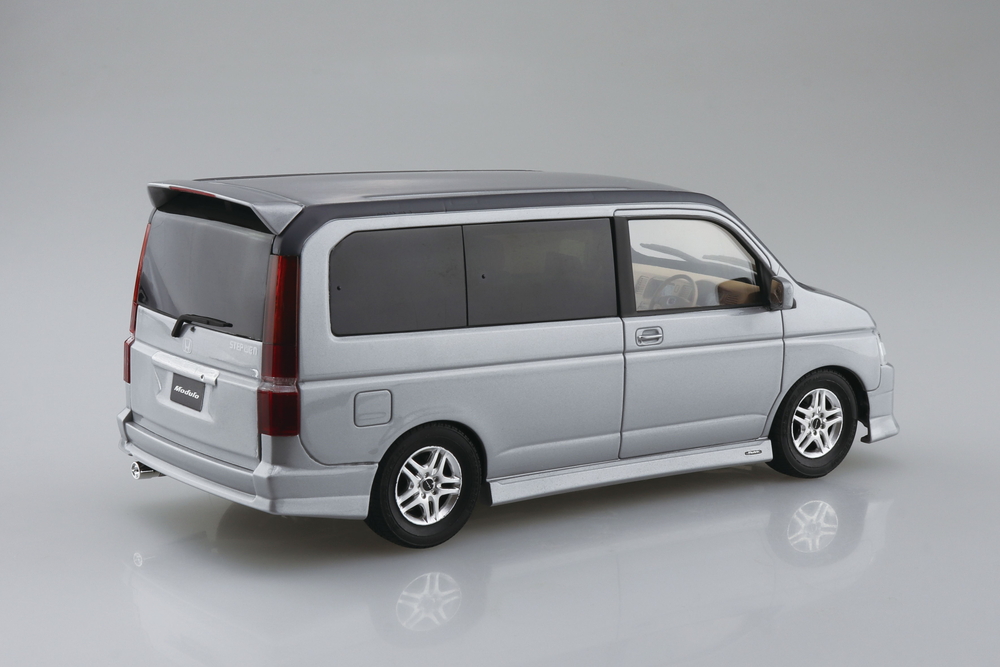 1/24 ホンダ RF3 ステップワゴン モデューロ '01 - AOSHIMA SCALE