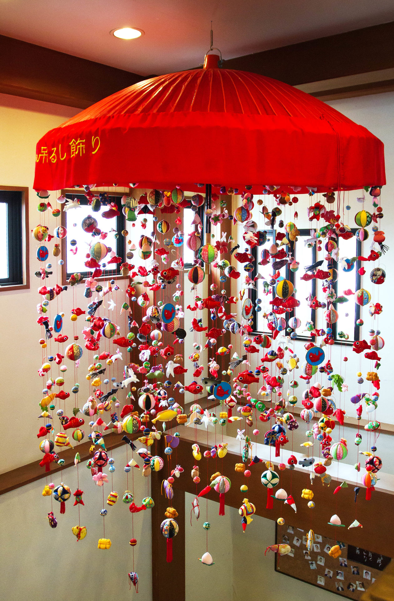 2/25～3/21 鞆の浦 ひな祭り 吊るし飾り『招福 傘ゑびす』 - 阿藻珍味