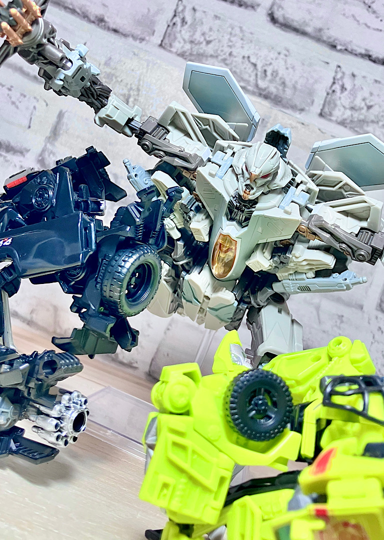 トランスフォーマースタジオシリーズ SS-06&18 スタースクリーム