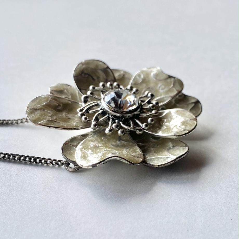 デンマークヴィンテージ PILGRIM フラワー ヴィンテージネックレス