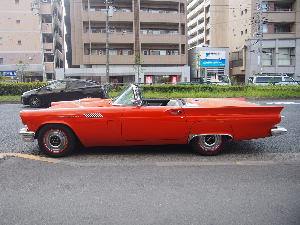 サンダーバード 不明 | アメ車と逆輸入車の総合情報サイト アメ車