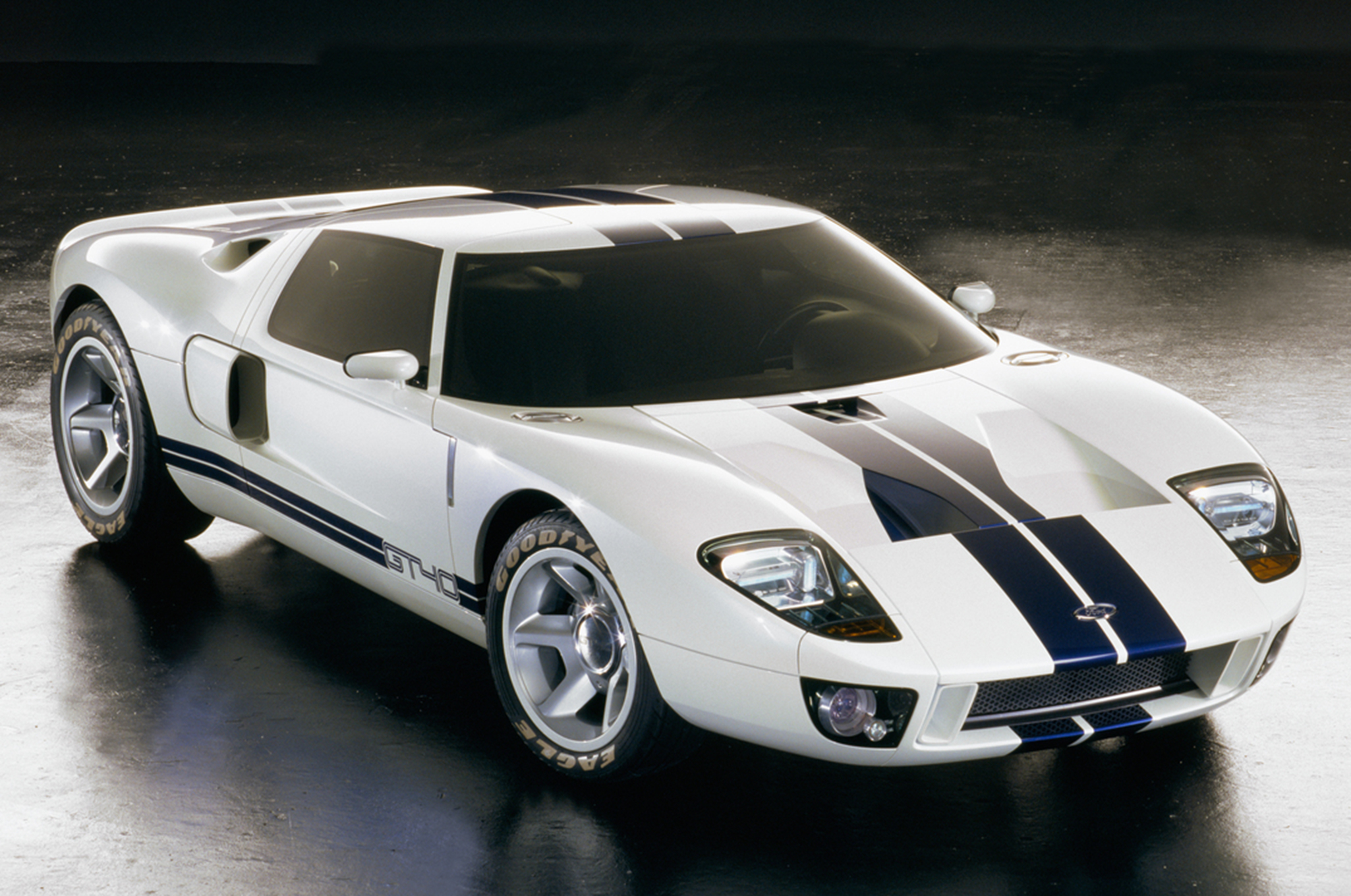 現代に甦った フォードGT vol.1 | アメ車と逆輸入車の総合情報サイト