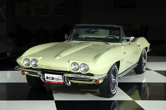 1965 シボレーコルベット コンバーチブル (CHEVROLET CORVETTE) | アメ