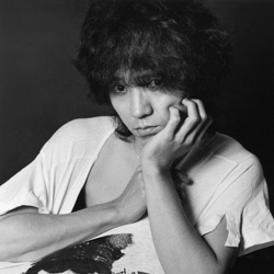 Amplifierオフィシャルサイト | 軌跡を繋ぎ、そして繕う