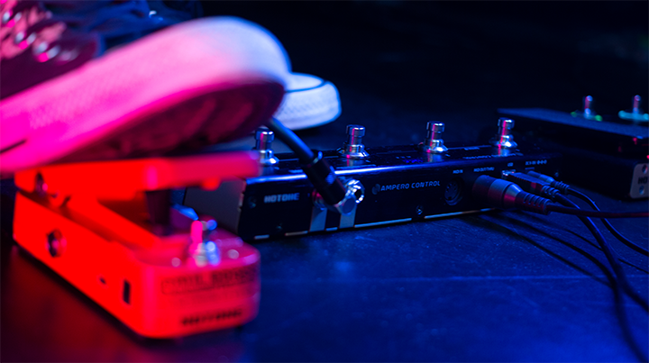 HOTONE | AMPERO CONTROL | MIDIコントローラー | 製品情報