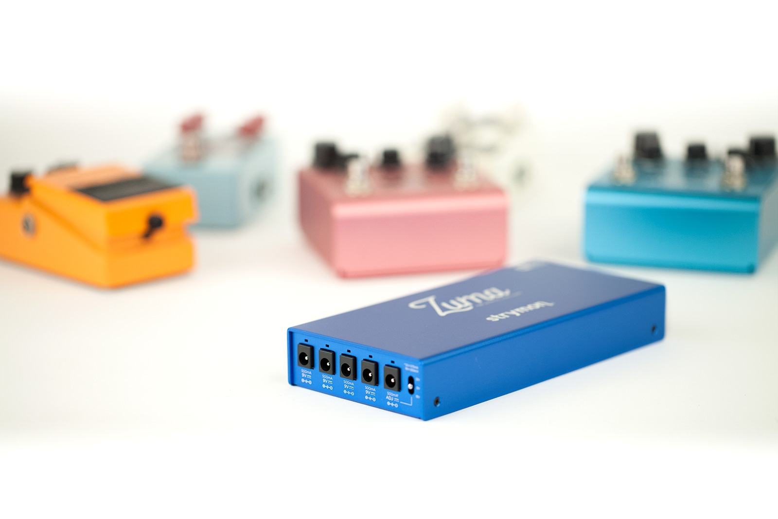 strymon | Zuma R300 | ハイ・パワーサプライ・ユニット | 製品情報