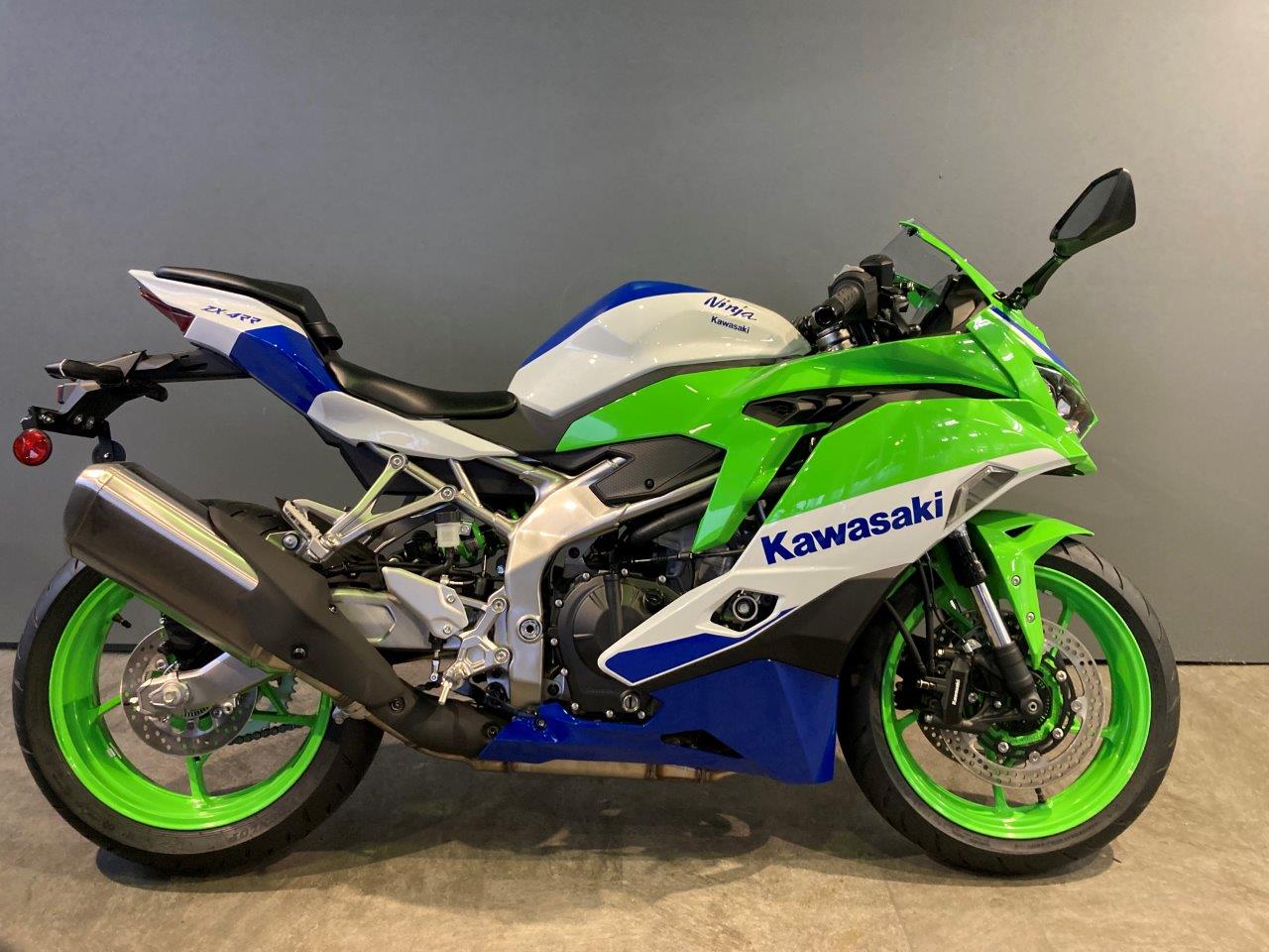 KAWASAKI】NinjaZX-4RR 40th Anniversary EDITION('24)40周年記念の