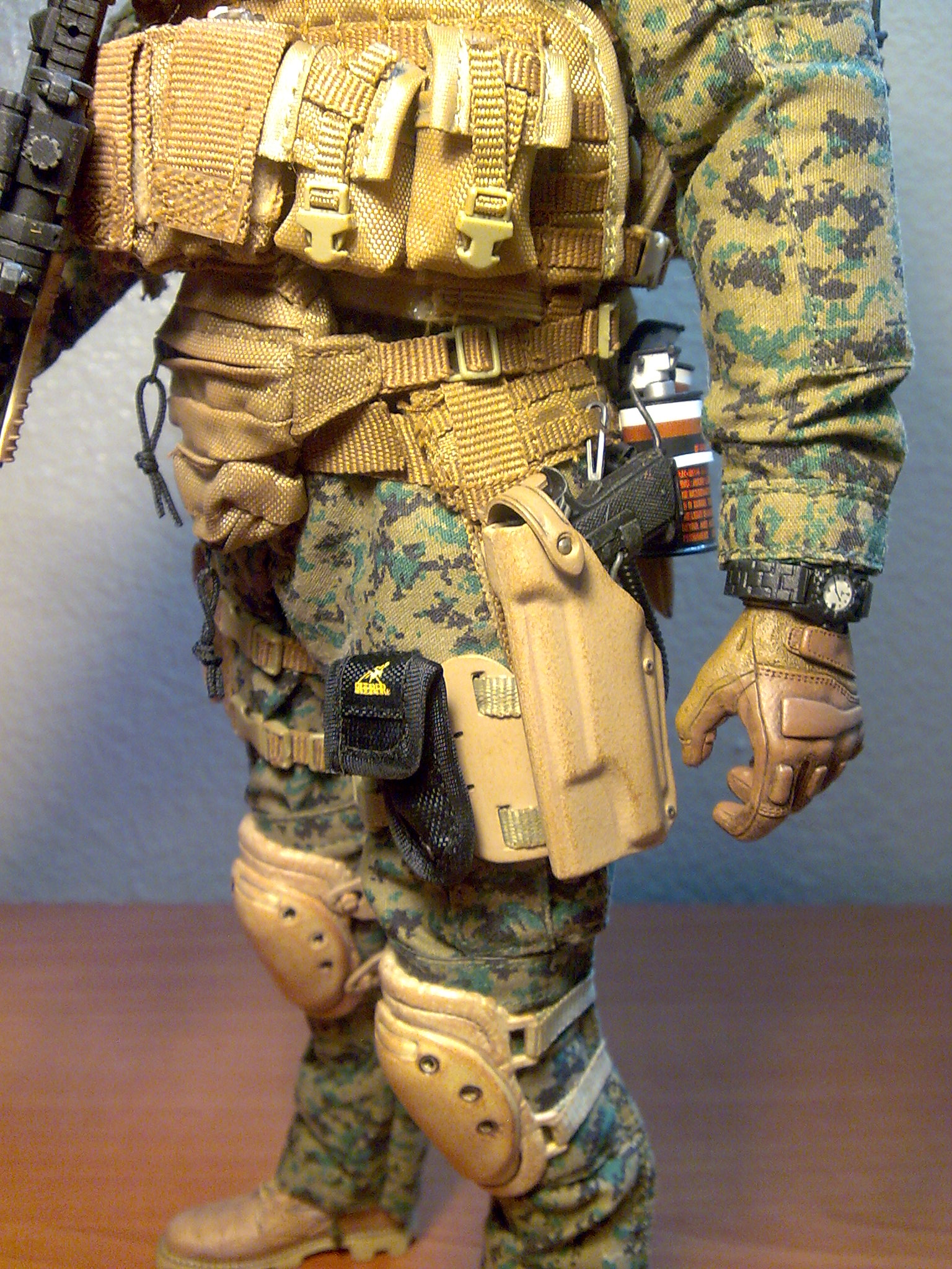 HOT TOYS USMC II MEF – MARPAT – AL'sToys