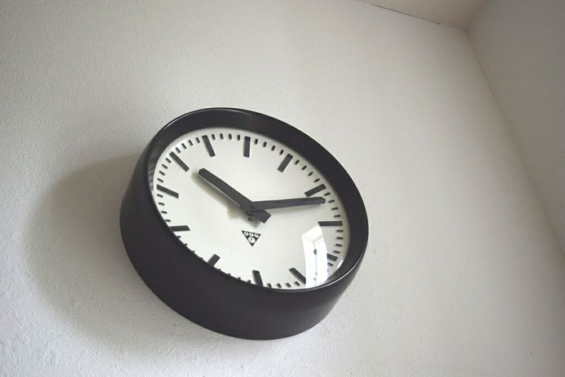 PRAGOTRON パラゴトロン インダストリアル壁掛け時計 - a n t e n n a