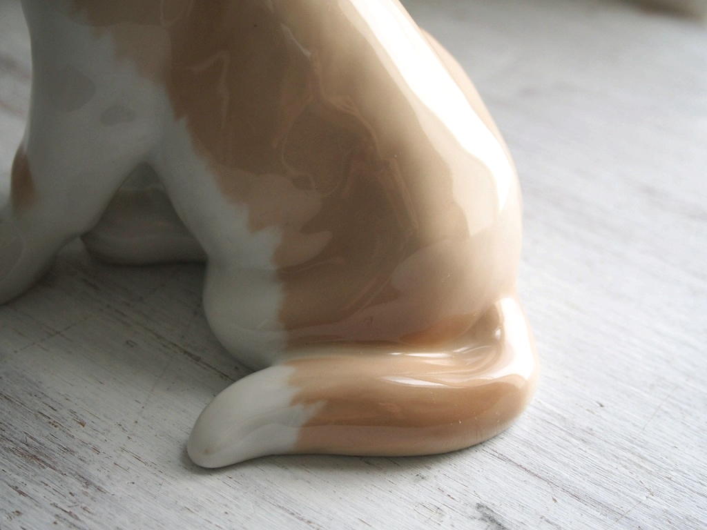 北欧ヴィンテージ Royal Copenhagen ロイヤルコペンハーゲン 陶器の犬