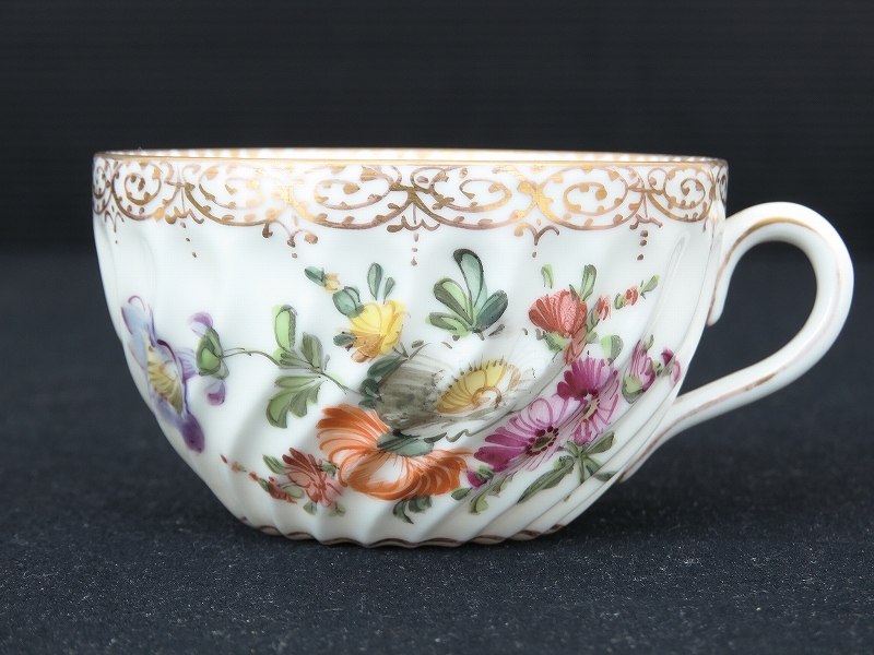 ドレスデン（Dresden）の デミタスティーカップ & ソーサー ドイツの