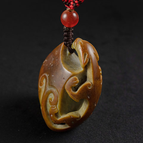 和田白玉（ほーたんはくぎょく）「神獣飾」 和田白玉（ほー