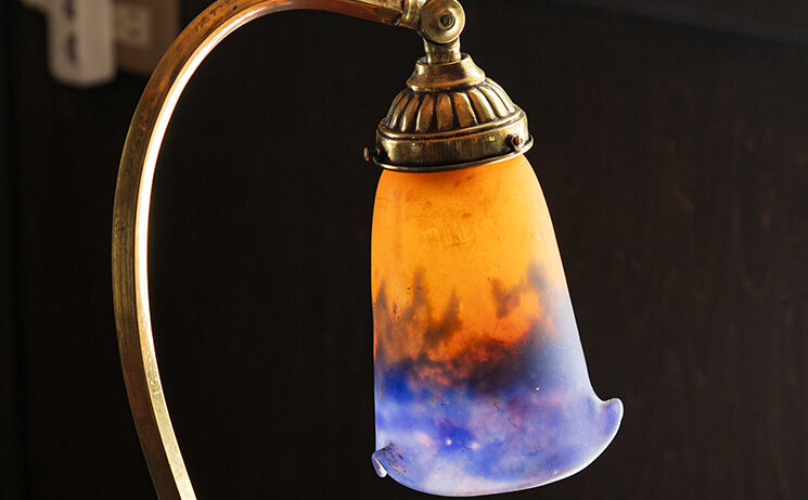 ミューラー兄弟テーブルランプ | クレマチス