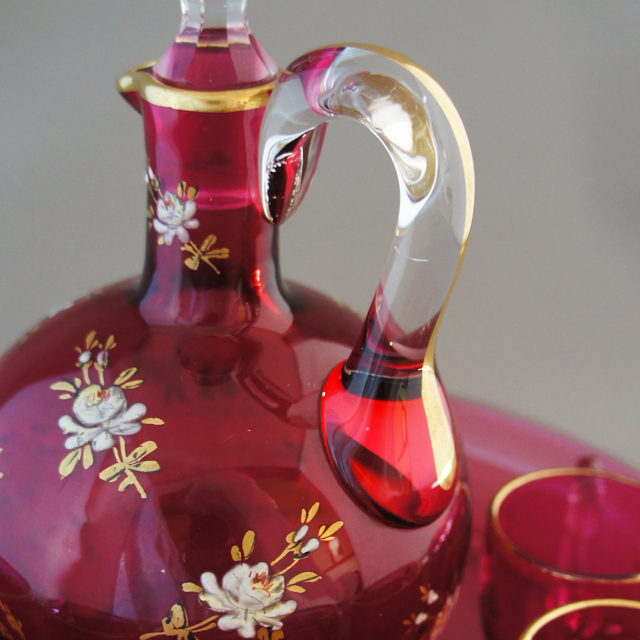 オールドバカラ「薔薇文様 赤色ガラス リキュールセット