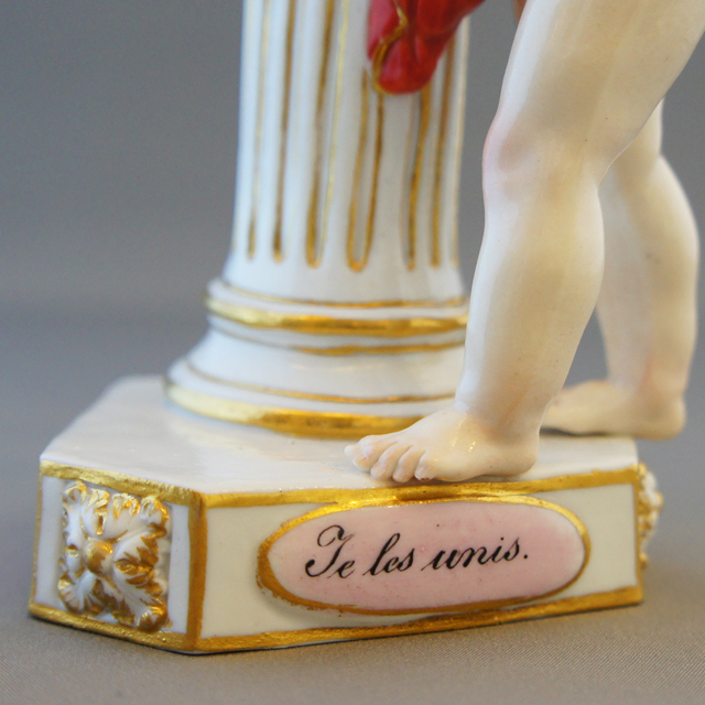 マイセン「天使人形「箴言の天使」- Je les unis -（一つにする