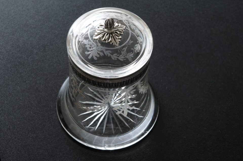 フランス「Charles Barrier社 ボンボニエール」《アンティックかとう》