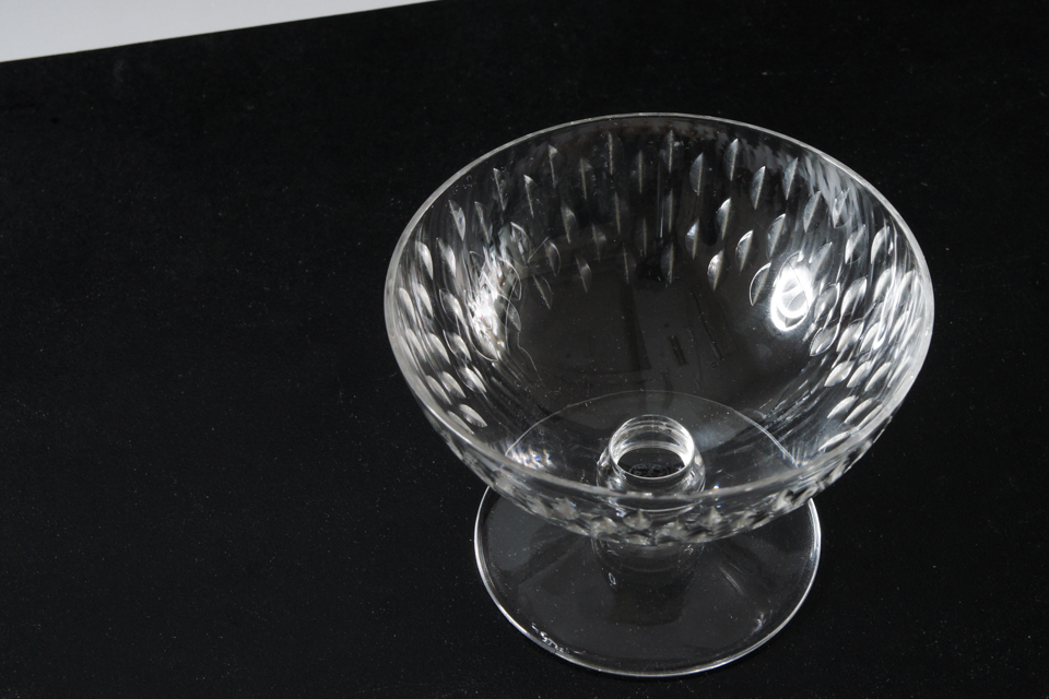 オールドバカラ「パリ PARIS クープグラス」《アンティックかとう》